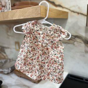 Floral Linen Zara Dress 1-3 months Like New